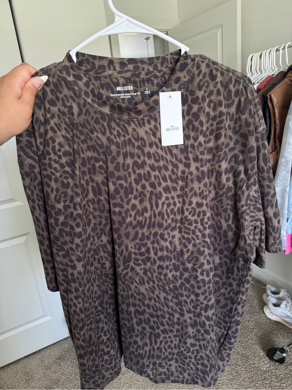 Hollister Dark Brown Leopard Graphic Tee